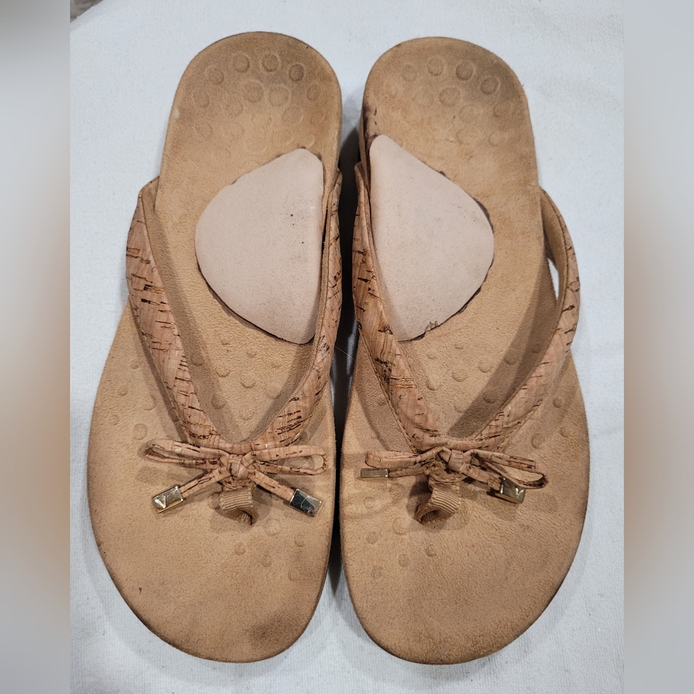 Vionic sandals
